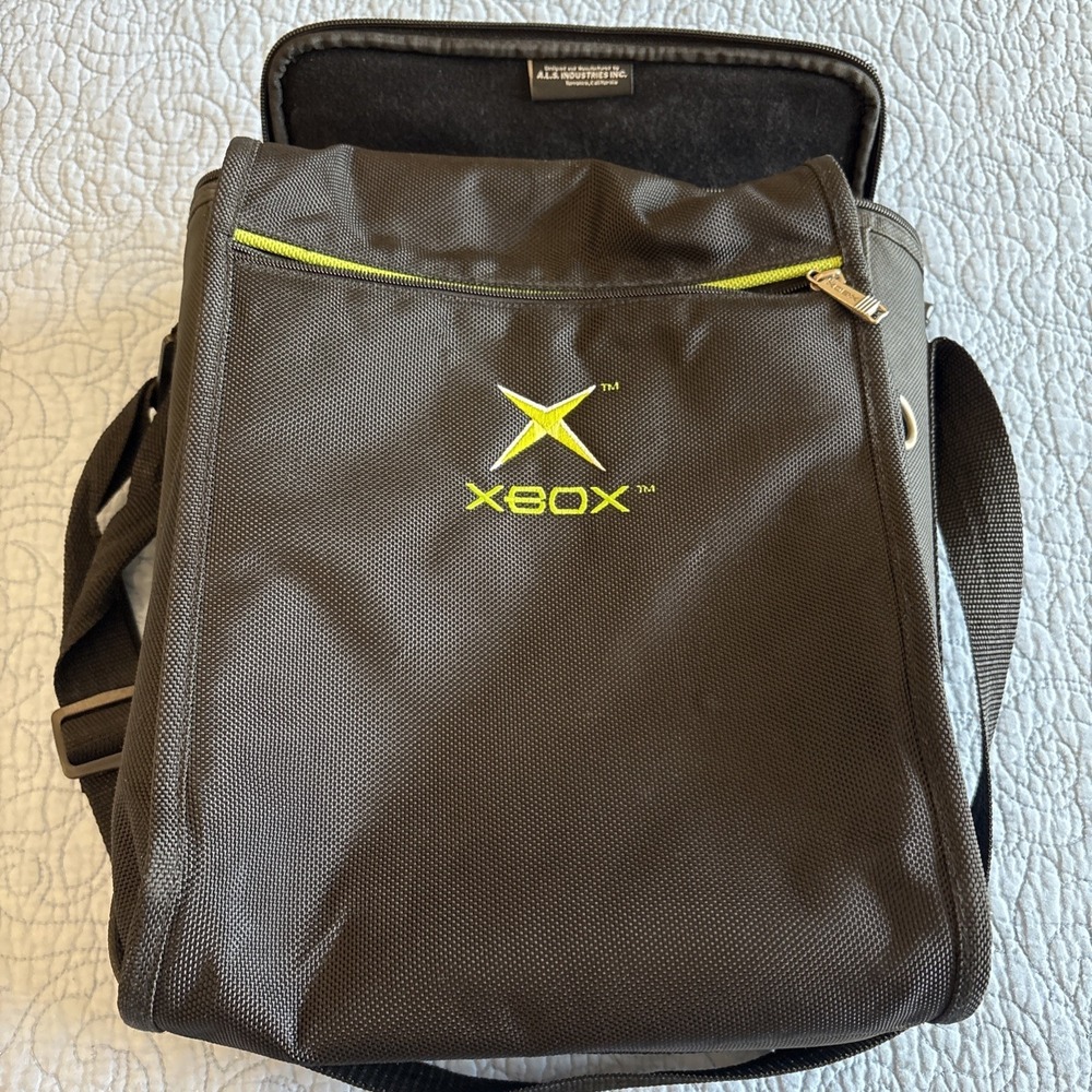 Original Xbox Official Console Carrying Storage Case Travel Messenger Bag